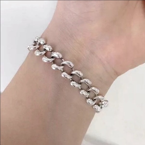 S925 Unique Chain Design bracelet - Picture 4 of 11
